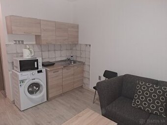 PRENÁJOM Garsónka Trenčianske Teplice - centrum