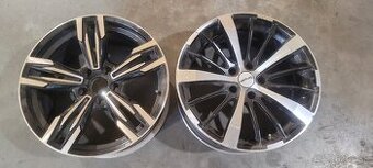 Predám krásné obuté elektrony roztec 5X112 a 5x114,3 R19