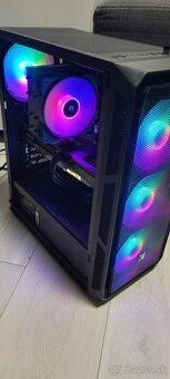 Predám pocitac vhodný na hry alebo pracu