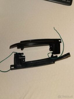 Dynamicke led smerovky do spatnych zrkadiel