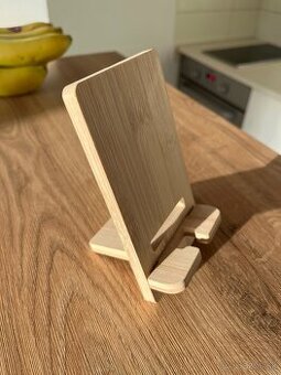 Bambusový stojan na tablet