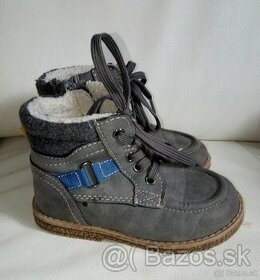 Bobbi Shoes topánočky s kožušinou veľkosť 23