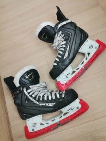 Hokejové korčule CCM veľ. 41 - 1