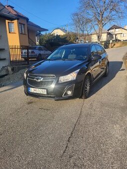 Chevrolet Cruze 1.8i +LPG