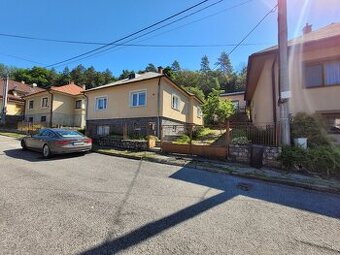 PREDBEŽNE REZERVOVANÉ