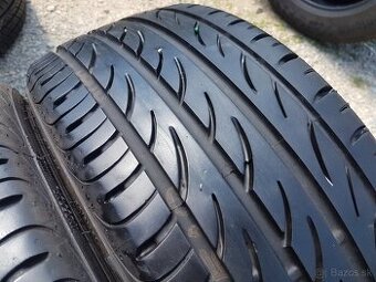 205/40 r17 letné pneumatiky 2ks Pirelli
