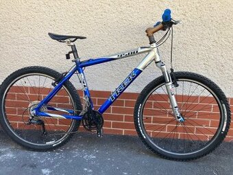 Predám horsky bicykel.