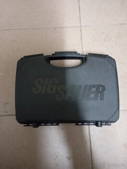 Samonabijaciu pištoľ,Sig Sauer P226