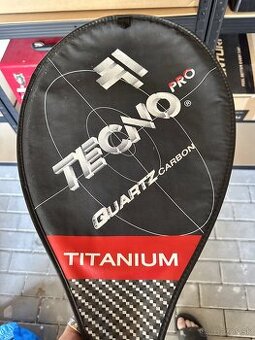 Darujem tenisovu raketu Tecno Carbon Titanium