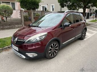 Renault Mégane Scénic 1.5dCi X-MOD