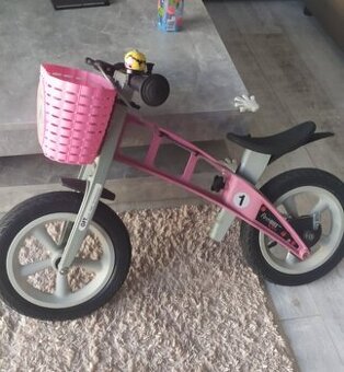Odrazadlo Firstbike + kosik, adaptér a zvoncek
