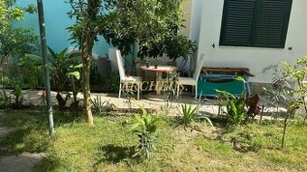 3-izbový apartmán s predzáhradkou 83 m2, Albánsko