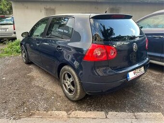 Volkswagen golf 5 1.6 75 kw