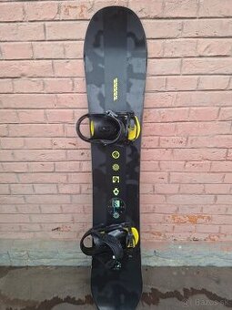 Používaný snowboard K2 Embassy + viazanie Salomon Unite