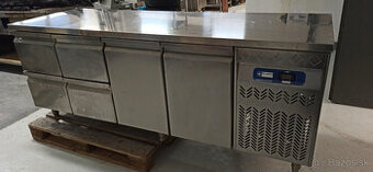 Chladiaci stôl nerezový