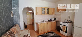 Bytová jednotka v rodinnom dome so  záhradou.