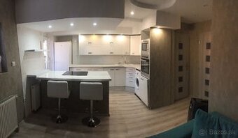 Zariadený 1-izbový byt s terasou