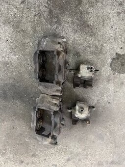 Brzdové strmene Toyota Land Cruiser 120