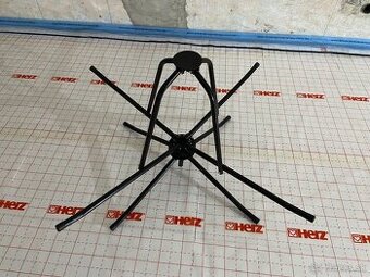 Skladací odvíjač rúr podlahového vykurovania - kolotoč