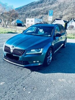 Škoda Superb Combi III 2.0 TDI 140kW DSG Sportline WEBASTO