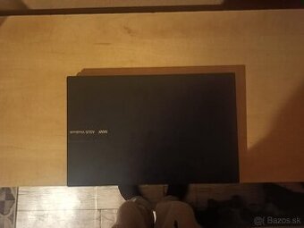 Asus Vivobook X1504Z