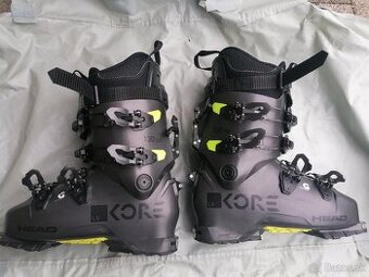 Lyžiarky Head Kore 130 RS veľkosť 43