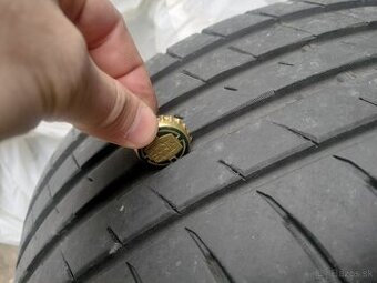 Predám letné pneu 245/35 R19