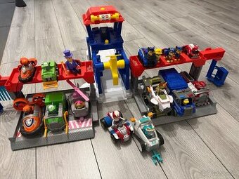 Labková Patrola garáž+komplet autíčka