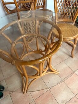 Zahradny stola stolicky