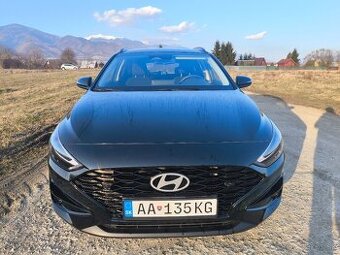 HYUNDAI i30 combi 1,5T FAMILY