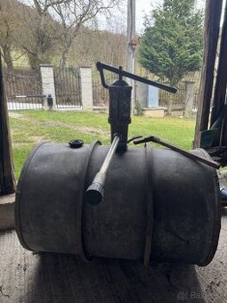 Sudy na naftu + pumpa