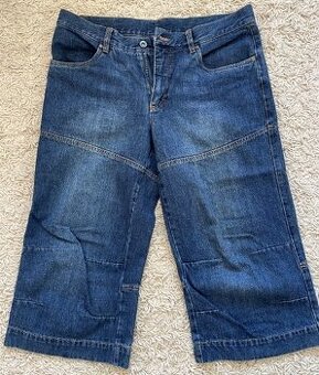 Pánske rifľové trištvrťáky