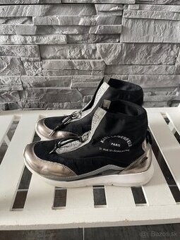 Karl Lagerfeld b.38