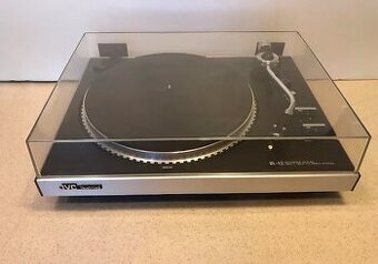 Gramofón JVC QL-A2
