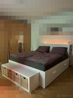 Posteľ BRIMNES IKEA s čelom 180cm / Bez matracu