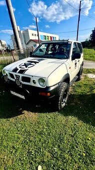 Nissan terrano 2,7