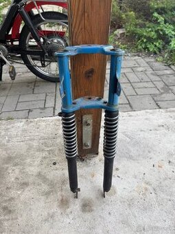 Babetta 210 predná vidlica