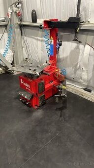 Vyzuvacka pneumatik Redats M-111