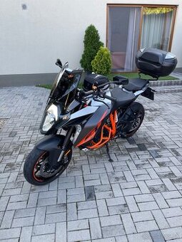 KTM 1290 Super Duke GT