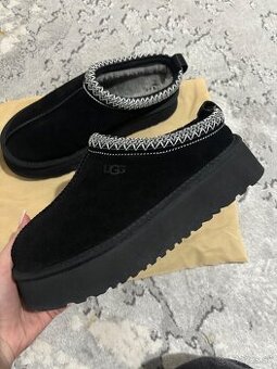 UGG Tazz