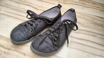 Predám barefoot tenisky Anatomic veľ. 39 (skôr 38)