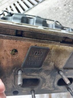 hlava valcov 1.6 cayc 77kw