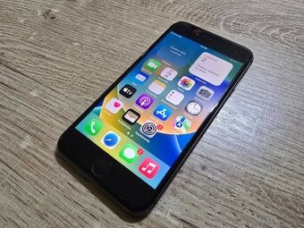 Iphone 8 256gb plnefunkcny s novou bateriou ma len bezne zna