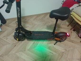 Použita Kolobežka Ienyrid m4 pro s+ max