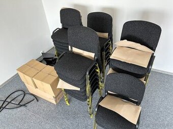 Konferenčné stoličky ISO s výklopným stolíkom