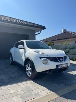 Nissan Juke 1.6i, 86 kW, benzín, 12/2010,