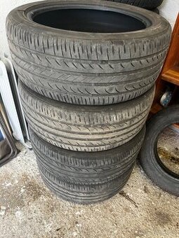 Pneu 225/45 17