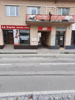 Prenájom, komerčny priestor vhodný pre služby v Trenčíne