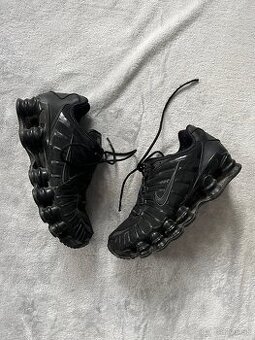 Nike shox 38