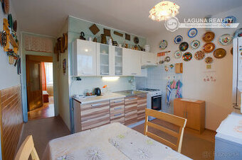 Byt 4+1 (82 m2) s loggiou, sídl. Mier Sp. Nová Ves